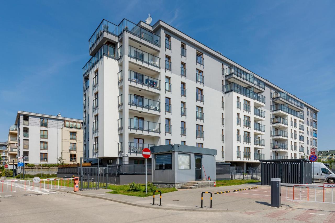 Ursus Sunny Studio For 4 Guests With Parking & Balcony By Noclegi Renters Warsawa Bagian luar foto